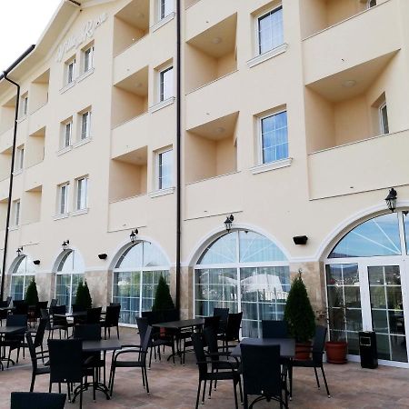 Villa Della Rosa Razgrad Extérieur photo